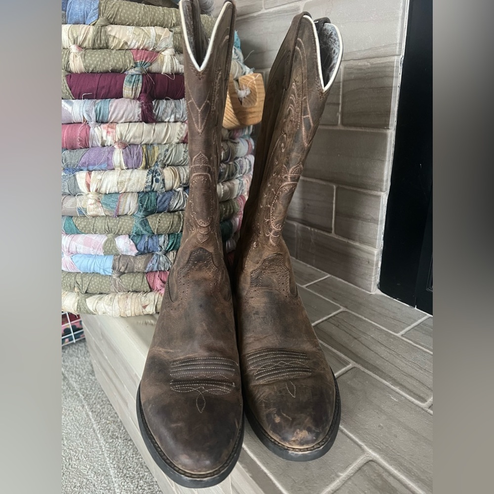 Ariat Women's Magnolia Western Cowboy Boot size 7